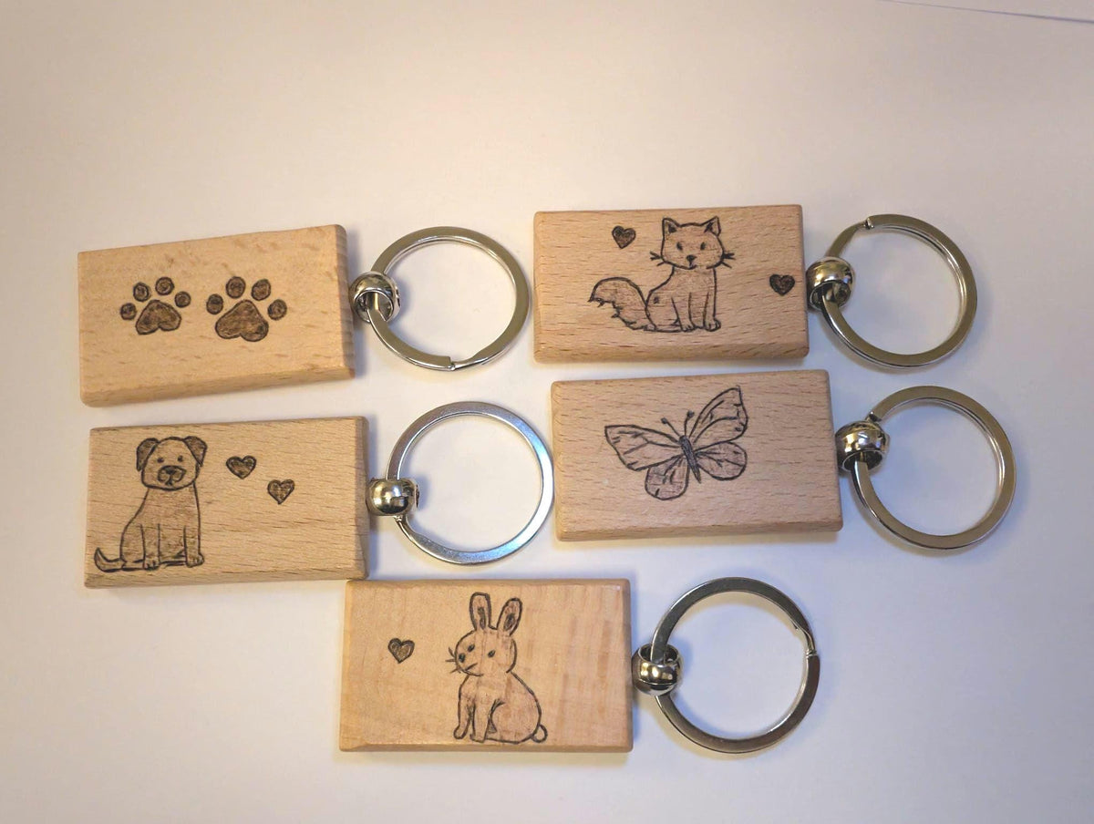 Hand Burned Wooden Keyring – Animal Lover Gift, Pyrography Art Accessory